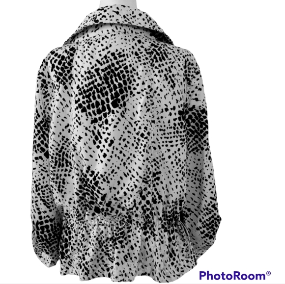 NWOT Chaus Black/White Lightweight Jacket, Sz ZL - Picture 3 of 10